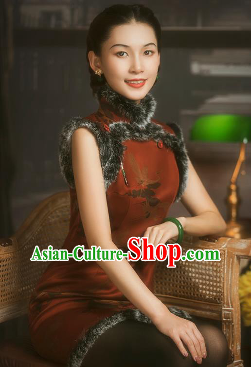 China Classical Crane Pattern Red Silk Cheongsam Traditional Minguo Cotton Wadded Sleeveless Qipao Dress China Classical Crane Pattern Red Silk Cheongsam Traditional Minguo Cotton Wadded Sleeveless Qipao Dress