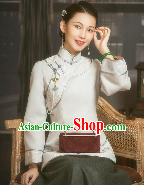 Chinese National Winter Upper Outer Garment Clothing Tang Suit White Woolen Jacket Chinese National Winter Upper Outer Garment Clothing Tang Suit White Woolen Jacket