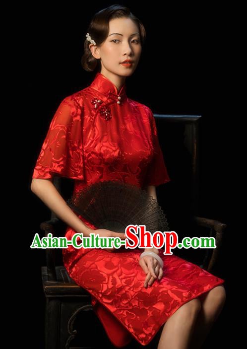China Classical Wedding Bride Red Cheongsam Traditional Minguo Young Woman Wide Sleeve Qipao Dress China Classical Wedding Bride Red Cheongsam Traditional Minguo Young Woman Wide Sleeve Qipao Dress