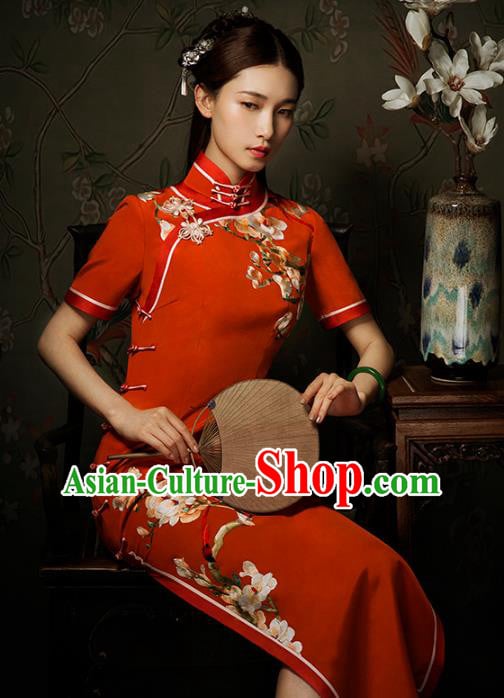 China Classical Cheongsam Traditional Minguo Young Lady Embroidered Mangnolia Red Silk Qipao Dress China Classical Cheongsam Traditional Minguo Young Lady Embroidered Mangnolia Red Silk Qipao Dress