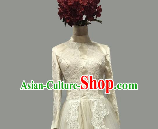 Chinese Hui Ethnic Bride Clothing Classical Embroidered Champagne Full Dress Traditional Wedding Garment Costumes Chinese Hui Ethnic Bride Clothing Classical Embroidered Champagne Full Dress Traditional Wedding Garment Costumes