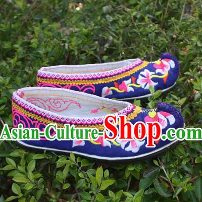 Chinese Ethnic Female Shoes Traditional Yi Nationality Shoes National Deep Blue Embroidered Shoes Handmade Strong Cloth Soles Shoes