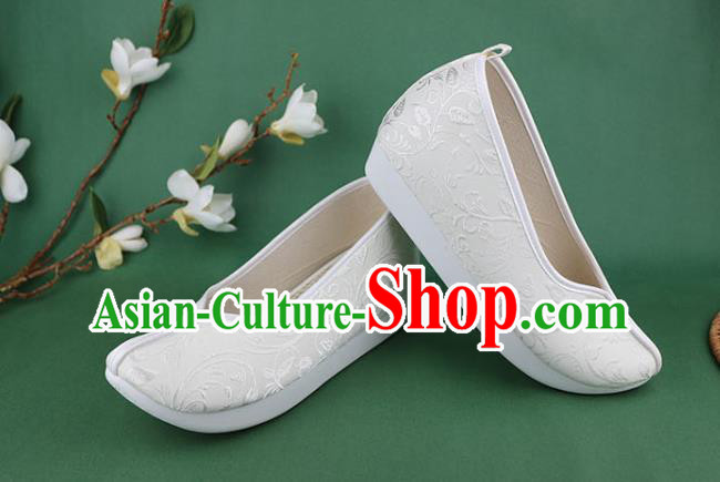 Chinese Ancient Princess Shoes White Brocade Shoes Traditional Ming Dynasty Hanfu Shoes Chinese Ancient Princess Shoes White Brocade Shoes Traditional Ming Dynasty Hanfu Shoes