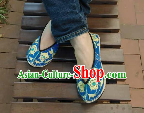 Chinese National Blue Cloth Shoes Traditional Dance Shoes Yunnan Ethnic Embroidered Shoes Chinese National Blue Cloth Shoes Traditional Dance Shoes Yunnan Ethnic Embroidered Shoes
