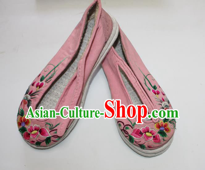 Chinese Traditional Pink Embroidered Shoes Handmade Strong Cloth Soles Shoes Folk Dance Shoes Chinese Traditional Pink Embroidered Shoes Handmade Strong Cloth Soles Shoes Folk Dance Shoes
