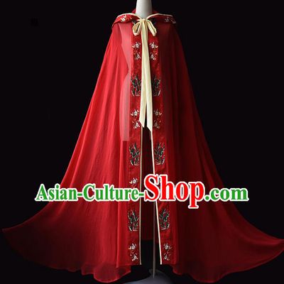 China Ancient Princess Red Embroidered Cape Traditional Hanfu Cloak Ming Dynasty Noble Lady Clothing