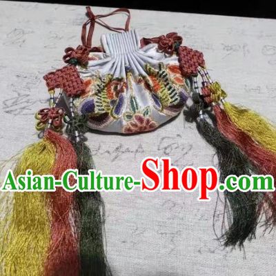 Chinese Ming Dynasty Belt Pendant Accessories Ancient Princess Suzhou Embroidered Sachet Traditional Hanfu White Silk Perfume Satchel