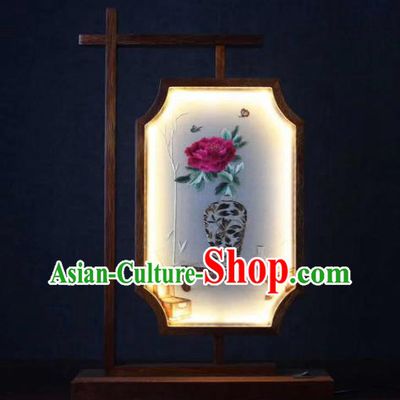 Chinese Handmade LED Lantern Embroidered Red Peony Table Screen Suzhou Embroidery Craft Desk Lamp