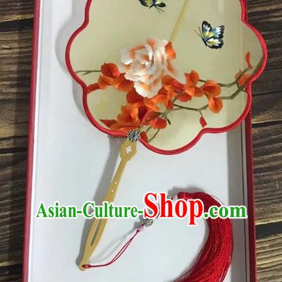 China Handmade Double Side Yellow Silk Fan Classical Dance Fans Traditional Ming Dynasty Hanfu Fan Embroidered Peony Palace Fan