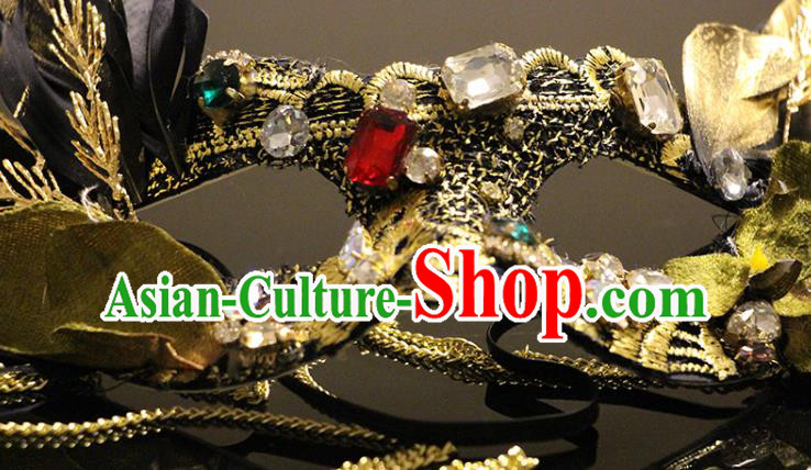 Handmade Gothic Feather Headpiece Brazil Carnival Mask Halloween Cosplay Face Mask Costume Party Blinder Handmade Gothic Feather Headpiece Brazil Carnival Mask Halloween Cosplay Face Mask Costume Party Blinder