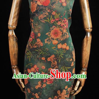 Top Chinese Green Gambiered Guangdong Gauze Traditional Convallaria Pattern Dress Cloth Cheongsam Silk Fabric