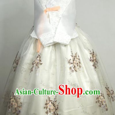 Korea Traditional Court Bride Clothing Korean Classical Wedding Fashion Costumes Young Lady Hanbok White Blouse and Beige Dress