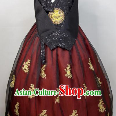 Korea Young Woman Hanbok Black Lace Blouse and Red Dress Traditional Court Bride Clothing Korean Classical Wedding Fashion Costumes