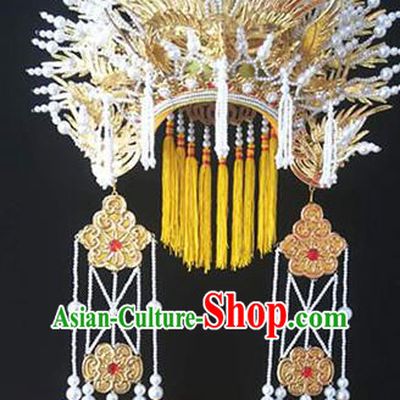 Chinese Traditional Opera Princess Pearls Phoenix Coronet Peking Opera Hua Tan Headdress Beijing Opera Empress Golden Hat