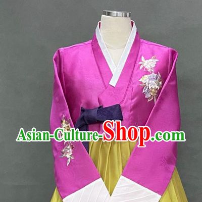 Korean Bride Fashion Embroidered Rosy Blouse and Yellow Dress Traditional Court Hanbok Clothing Classical Wedding Garment Costumes