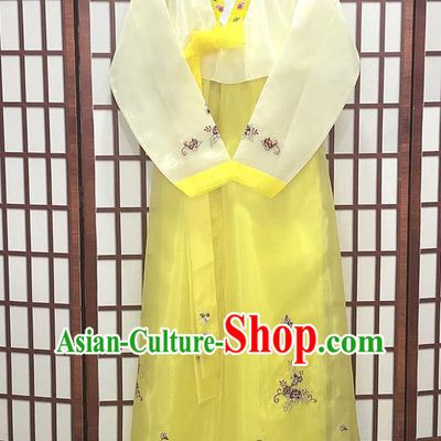 Korean Court Princess Clothing Wedding White Blouse and Yellow Dress Traditional Hanbok Costume Bride Fashion Garments