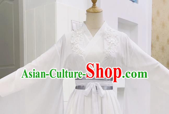 China Ancient Fairy White Hanfu Dress Ming Dynasty Young Beauty Garments Traditional Cosplay Clothing China Ancient Fairy White Hanfu Dress Ming Dynasty Young Beauty Garments Traditional Cosplay Clothing