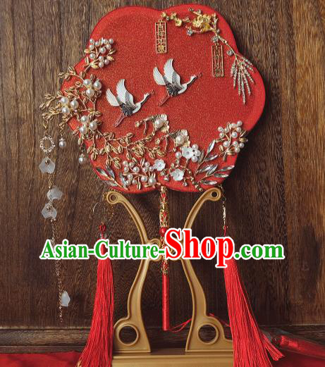 China Handmade Red Silk Fan Traditional Wedding Fan Bride Palace Fan Classical Dance Fan China Handmade Red Silk Fan Traditional Wedding Fan Bride Palace Fan Classical Dance Fan