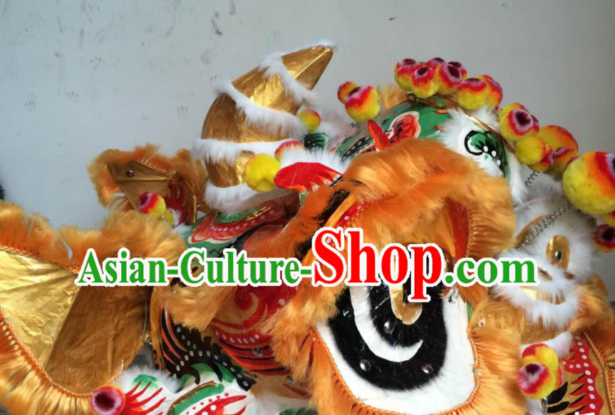 China Handmade Golden Fur Lion Head Southern Lion Dance Performance Costumes Lion Dancing Competition Uniforms China Handmade Golden Fur Lion Head Southern Lion Dance Performance Costumes Lion Dancing Competition Uniforms
