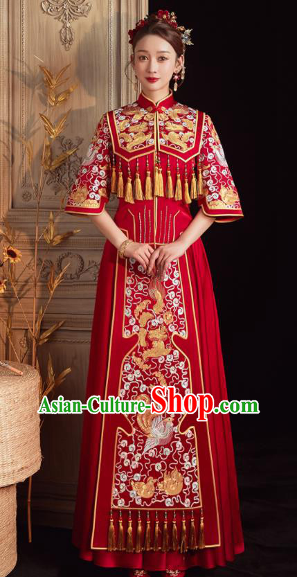 China Embroidered Bride Red Dress Toast Clothing Traditional Wedding Garment Costumes Classical Xiuhe Suits China Embroidered Bride Red Dress Toast Clothing Traditional Wedding Garment Costumes Classical Xiuhe Suits