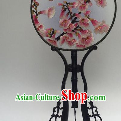 China Traditional Craft Fans Vintage Silk Fan Embroidery Flowers Palace Fan Handmade Silk Round Fan