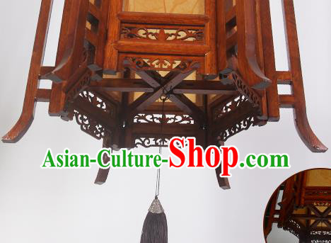 China Classical Lanterns Handmade Hexagon Palace Lantern Wood Lamp Traditional Festival Hanging Lantern China Classical Lanterns Handmade Hexagon Palace Lantern Wood Lamp Traditional Festival Hanging Lantern