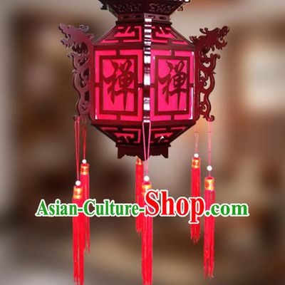 China Classical Wood Lanterns Handmade Vintage Palace Lantern Traditional Temple Light Lamp Hanging Lantern