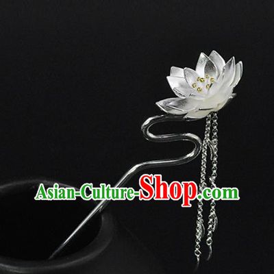 Chinese Classical Carving Lotus Hair Stick Cheongsam Headpiece Traditional Hair Accessories Handmade Silver Tassel Hairpin