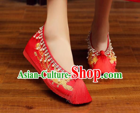 China Xiuhe Red Satin Shoes Classical Wedding Shoes Embroidered Pearls Shoes Handmade Bride Shoes China Xiuhe Red Satin Shoes Classical Wedding Shoes Embroidered Pearls Shoes Handmade Bride Shoes