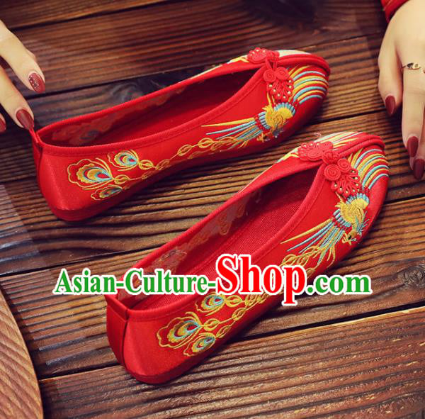 China Handmade Bride Shoes Xiuhe Red Satin Shoes Classical Wedding Shoes Embroidered Phoenix Shoes China Handmade Bride Shoes Xiuhe Red Satin Shoes Classical Wedding Shoes Embroidered Phoenix Shoes