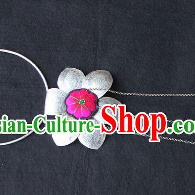 Chinese Yunnan Ethnic Silver Accessories Miao Nationality Silver Necklace Hmong Minority Embroidered Necklet Jewelry