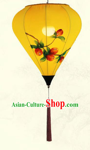 China Classical Yellow Cloth Diamond Lamp Traditional New Year Hanging Lanterns Handmade Painting Lantern China Classical Yellow Cloth Diamond Lamp Traditional New Year Hanging Lanterns Handmade Painting Lantern