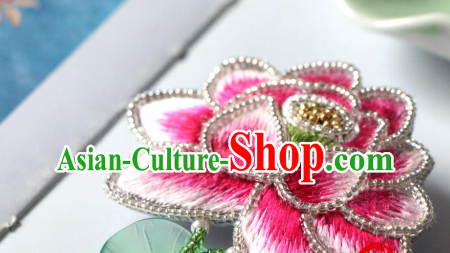 Handmade China Classical Qipao Jade Lotus Leaf Brooch Accessories Embroidered Pink Breastpin Handmade China Classical Qipao Jade Lotus Leaf Brooch Accessories Embroidered Pink Breastpin