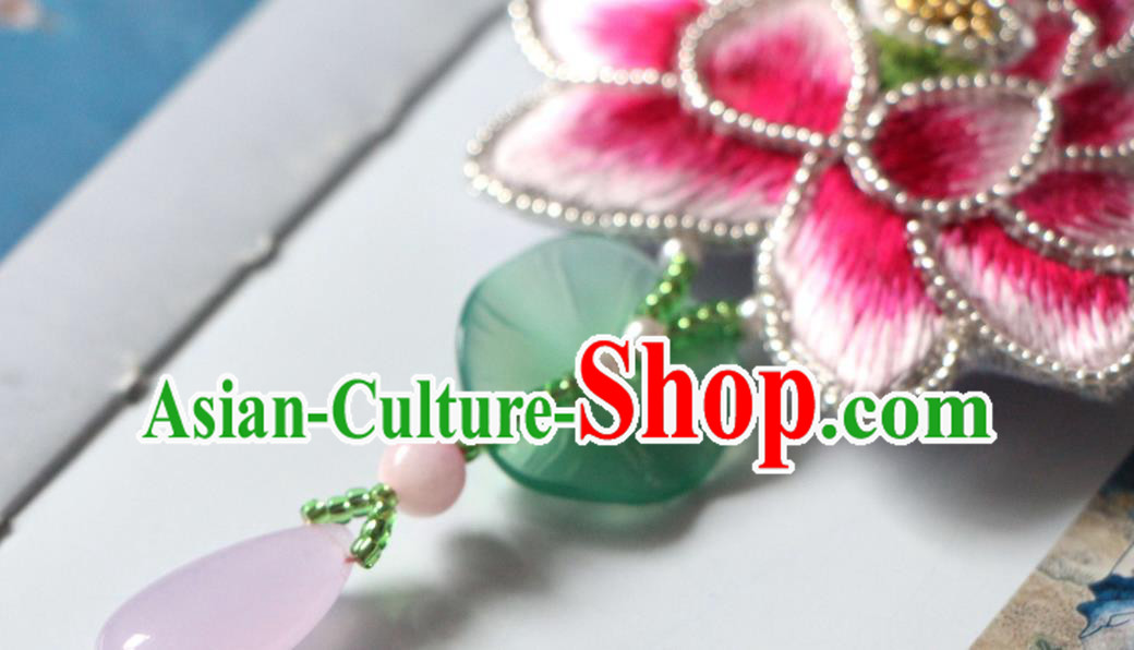 Handmade China Classical Qipao Jade Lotus Leaf Brooch Accessories Embroidered Pink Breastpin Handmade China Classical Qipao Jade Lotus Leaf Brooch Accessories Embroidered Pink Breastpin