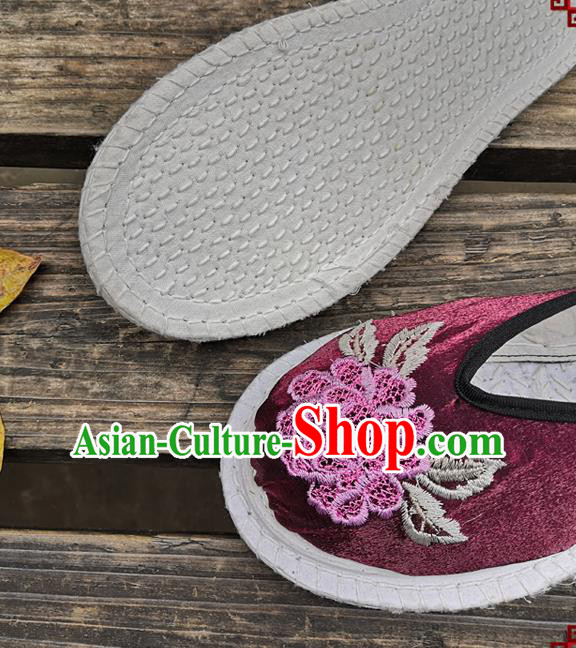 Chinese National Shoes Handmade Embroidery Purple Satin Shoes Woman Slippers Chinese National Shoes Handmade Embroidery Purple Satin Shoes Woman Slippers