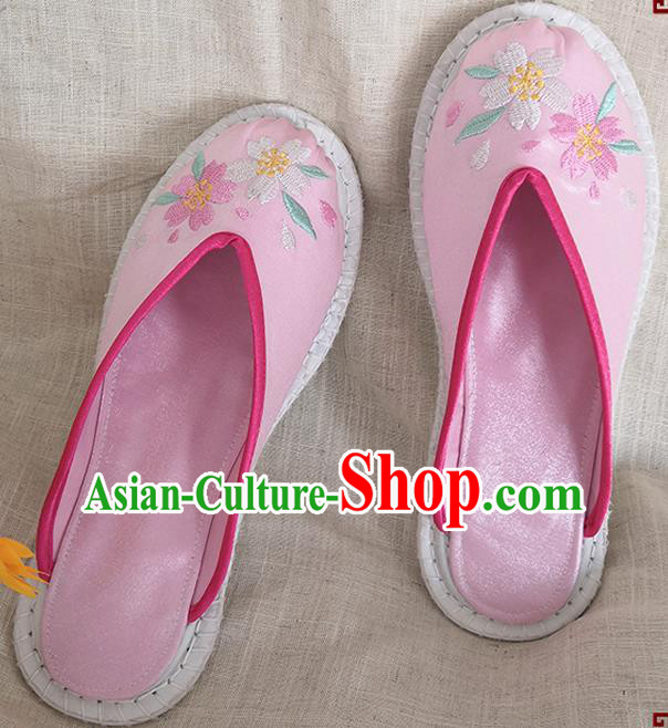 Chinese Handmade Embroidery Sakura Pink Satin Shoes Woman Slippers National Shoes Chinese Handmade Embroidery Sakura Pink Satin Shoes Woman Slippers National Shoes