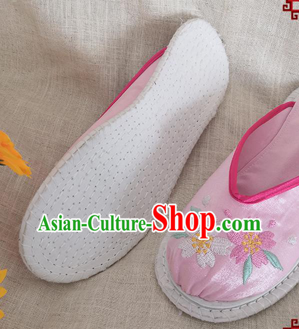 Chinese Handmade Embroidery Sakura Pink Satin Shoes Woman Slippers National Shoes Chinese Handmade Embroidery Sakura Pink Satin Shoes Woman Slippers National Shoes