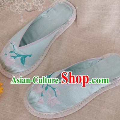 Chinese National Strong Cloth Shoes Handmade Embroidery Light Green Satin Shoes Woman Slippers