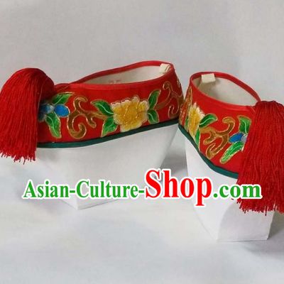 China Qing Dynasty Princess Red Satin Shoes Traditional Peking Opera Actress Shoes Beijing Opera Hua Tan Embroidered Shoes