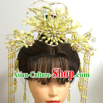 Chinese Traditional Beijing Opera Actress Headdress Gezi Opera Fairy Hair Accessories Peking Opera Hua Tan Golden Tassel Hair Crown