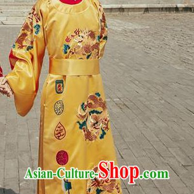 China Ancient Emperor Embroidered Yellow Imperial Robe Traditional Hanfu Garments Ming Dynasty Royal Majesty Historical Clothing and Hat