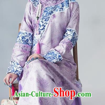 China Ancient Imperial Consort Purple Dress Traditional Court Garments Qing Dynasty Palace Beauty Historical Clothing