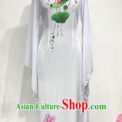 China Classical Dance Clothing Women Group Dance Costume Lotus Dance White Dress Umbrella Dance Fashion