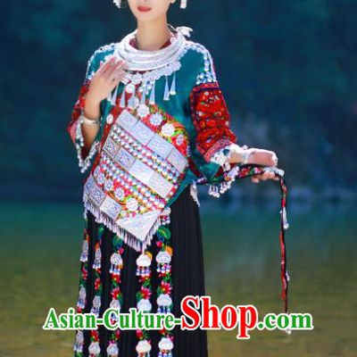 Chinese Miao Minority Folk Dance Dress Guizhou Ethnic Performance Outfits Hmong Nationality Woman Clothing Festival Dance Garments