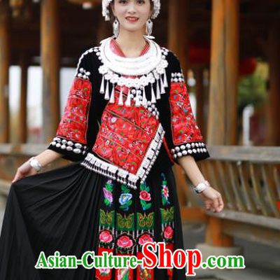 Chinese Hmong Nationality Woman Clothing Guizhou Festival Dance Garments Miao Minority Folk Dance Dress Ethnic Performance Outfits and Headwear