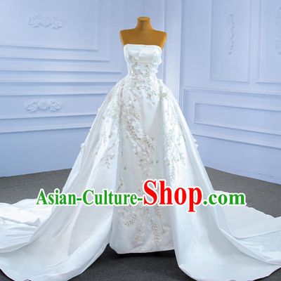 Custom Ceremony Formal Garment Bride Embroidery Full Dress Stage Show Costume Luxury Compere Clothing Vintage White Satin Trailing Wedding Dress