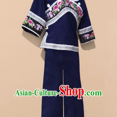 Chinese Guizhou Ethnic Woman Navy Outfits Bouyei Nationality Embroidery Garment Costumes Zhuang Minority Folk Dance Clothing