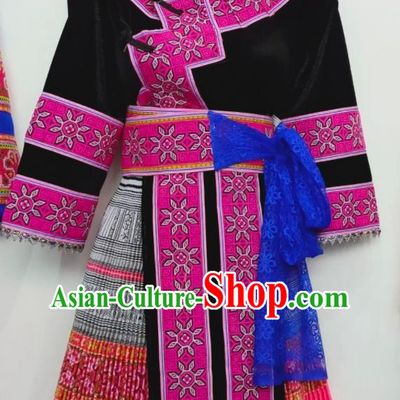China Yunnan Minority Festival Garments Miao Nationality Folk Dance Costumes Ethnic Performance Clothing Traditional Hmong Wedding Dress Outfits