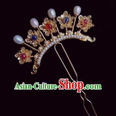 Chinese Handmade Tang Dynasty Queen Golden Plum Hair Stick Ancient Empress Gems Hairpin Traditional Hanfu Hair Accessories