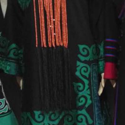 Chinese Ethnic Festival Clothing Liangshan National Minority Folk Dance Black Uniforms Yi Nationality Woman Costumes